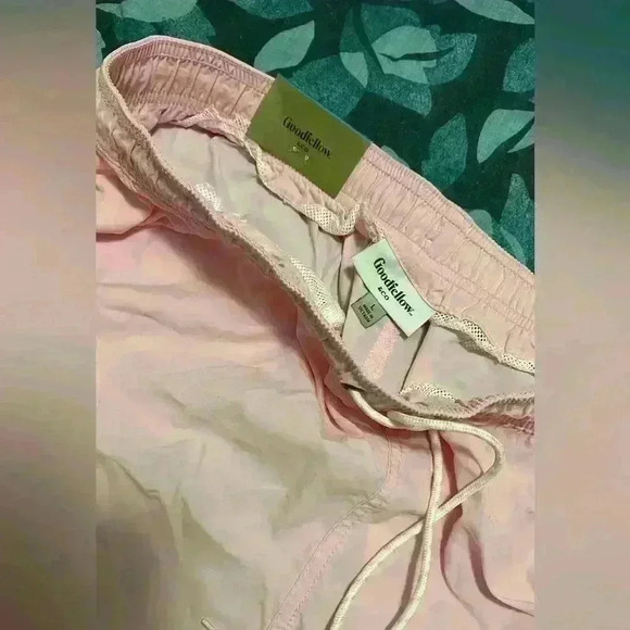 Goodfellow & co shorts size L - Picture 3 of 3